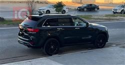 جیپ گراند شیرۆکی